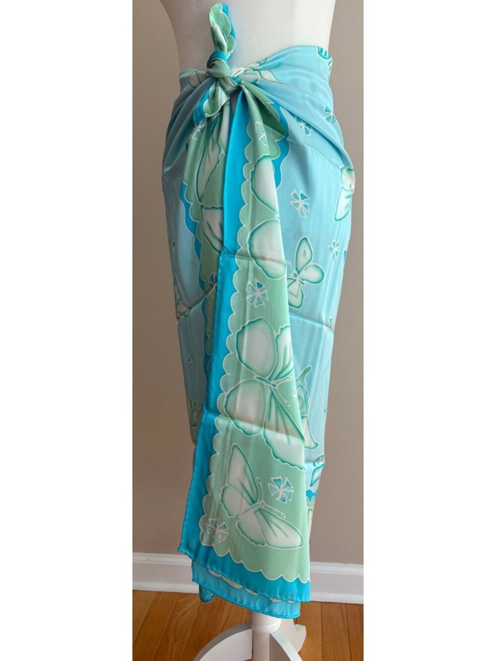 Lotty B Mustique SILK Sarong Wrap Scarf Blue/Green Butterfly Swim Beach Cover Up - Picture 3 of 7